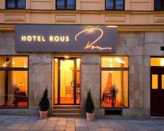 Hotel Rous - Pilsen - Bangunan