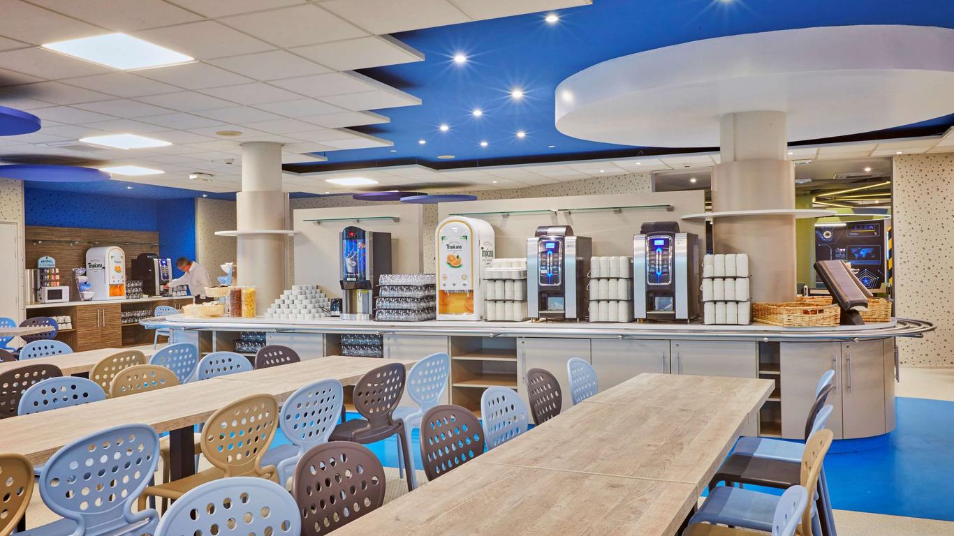 كيرياد بواتييه جول فيرن سيت دو فوتوروسكوب