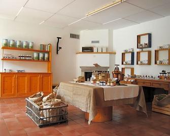 Ca' Dei Fazzilisti - Mori - Restaurant