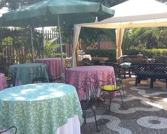 B&B Scogli Bianchi - Noto - Patio
