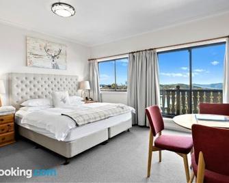 Hotel Pension Grimus - Mount Buller - Bedroom