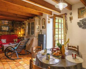 Ti Maen by Interhome - Morgat - Dining room