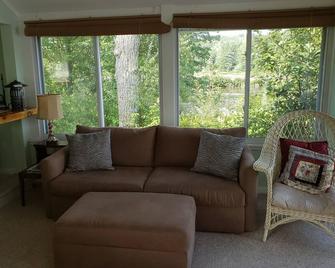 The Guest Cottage in Paradise. - Northwood - Sala de estar