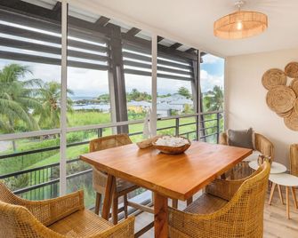 Duplex Le Nid Des Pelicans - Le Gosier - Dining room