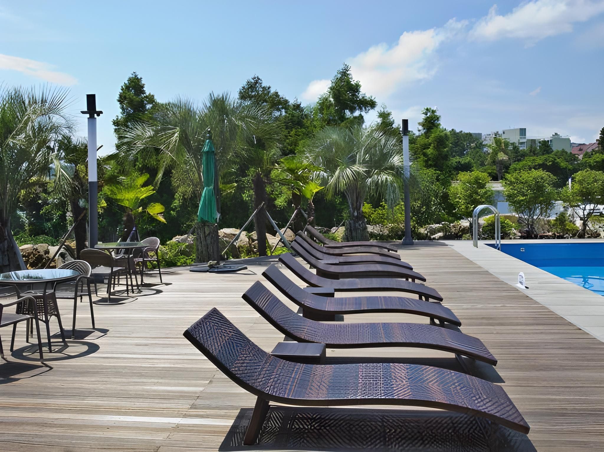 صن رايز هوتل