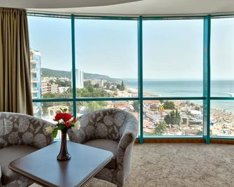 Marina Grand Beach Hotel - Goldstrand