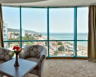 Marina Grand Beach Hotel - Goldstrand