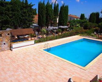 Le Relais Du Val D'Orbieu - Ornaisons - Pool
