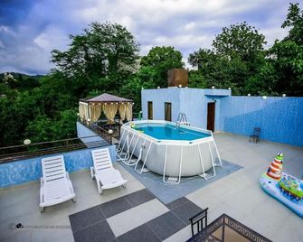 Hotel Balcony - Kutaisi - Pool