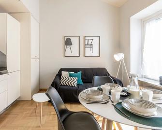 Vicolo Fiori - Milan - Dining room