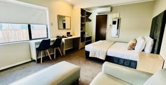 Marineland Motel - Napier - Bedroom