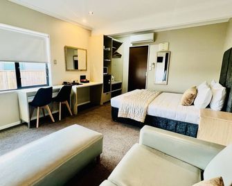 Marineland Motel - Napier - Bedroom