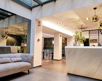 Hotel Lux Santiago - Santiago de Compostela