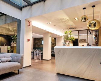 Hotel Lux Santiago - Santiago de Compostela