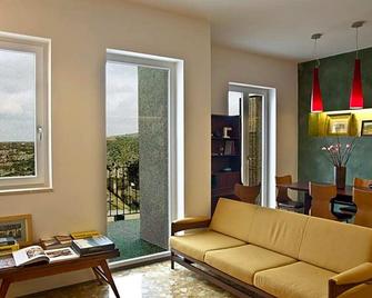 Limen Matera Guesthouse - Matera - Living room