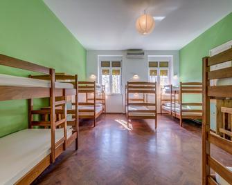 Adriatic Hostel - Split - Bedroom