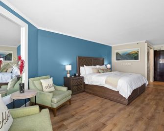 Oceanfront Top Floor - Pools, Hot Tub, Central Ac - Lihue