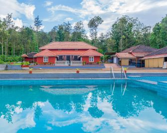 Hanchinamane Heritage by Z Vacations - Chikamagalur - Building