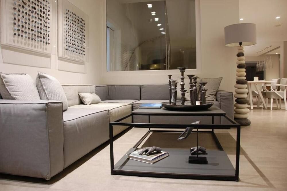 Hotel Grotta - נאקסוס - סלון