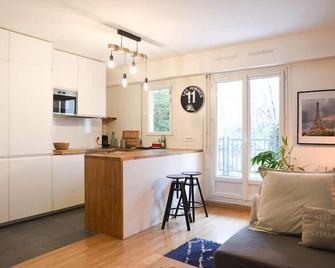 Well-located love nest in Levallois-Perret - Levallois-Perret - Kitchen
