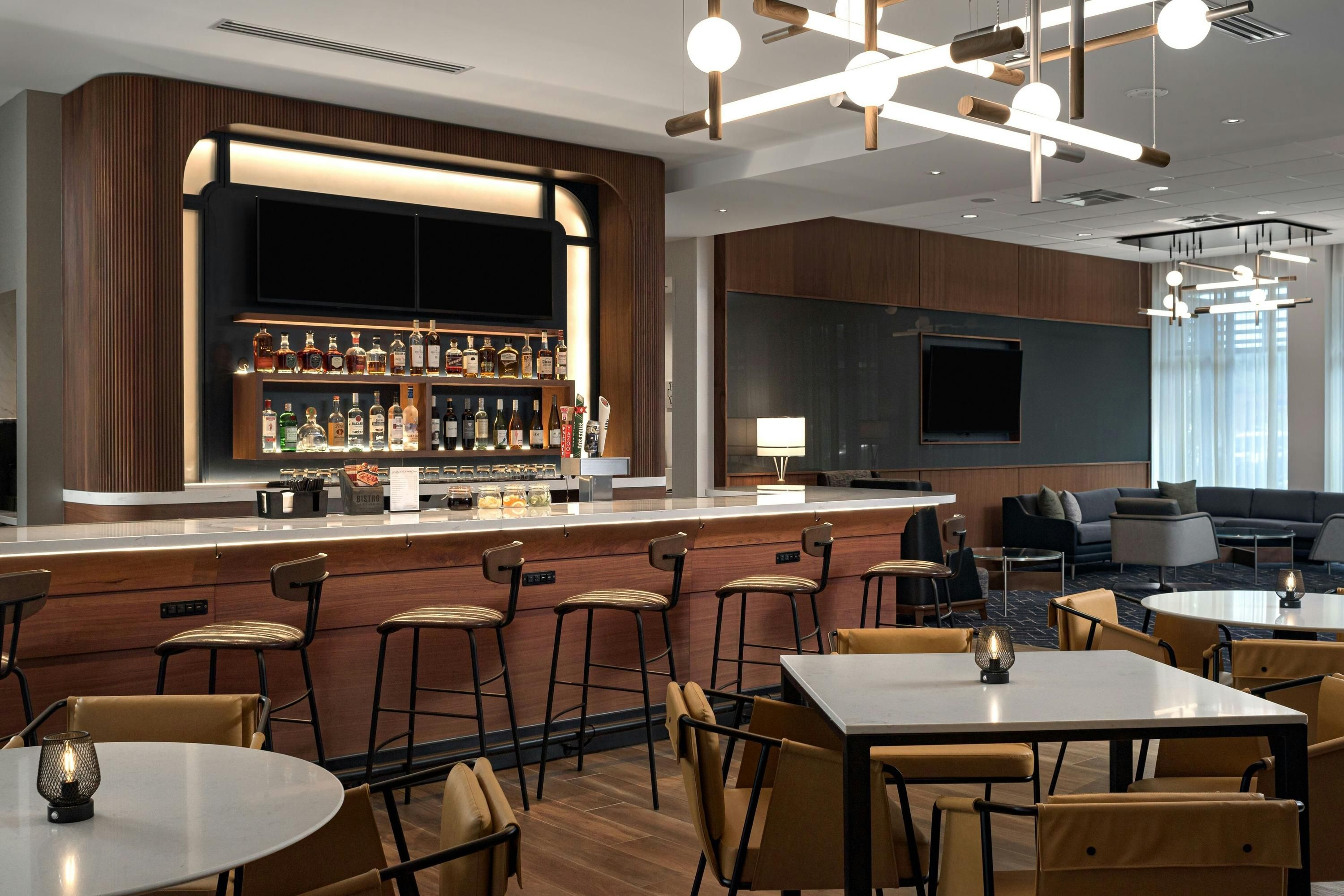 Courtyard by Marriott Nashville Smyrna - Smyrna - Bar