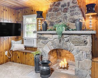 1 Mi to Raystown Lake: Family-friendly Cottage! - Huntingdon - Servicio de la habitación