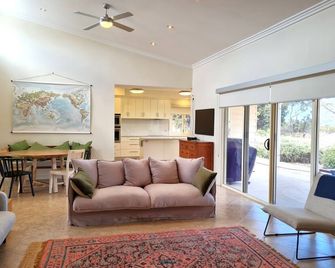 Tidal Life - Wool Bay - Sala de estar