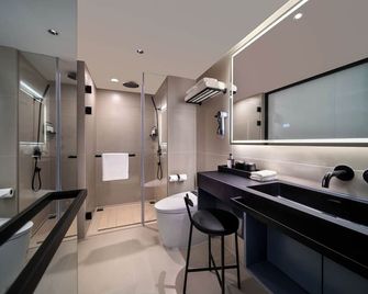 Cybo Station Ssaw Shangpin Hotel Luohu Shenzhen - Shenzhen