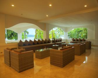Paradise Hotel Golf And Resort - Likupang Timur - Salon