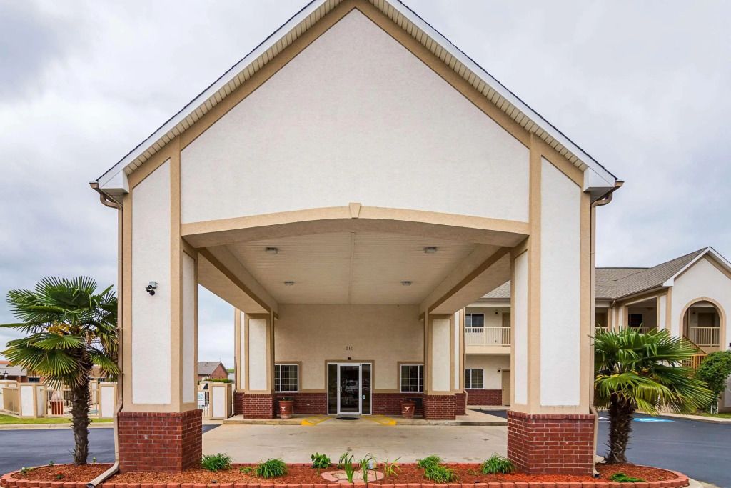 Bryant Inn And Suites - Bryant - Будівля
