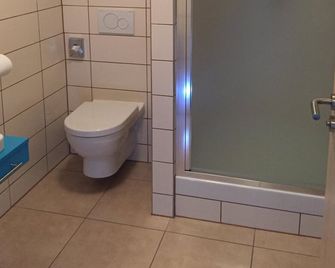 Sport Hotel Sletiste - Kladno - Bathroom