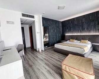 Mediterranea Hotel & Convention Center - Salerno - Bedroom