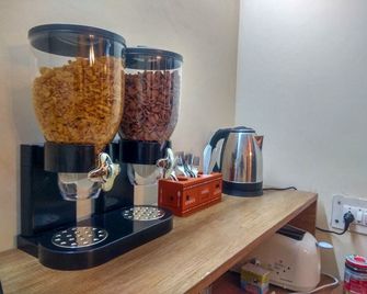 The Desire Hostel - New Delhi - Buffet