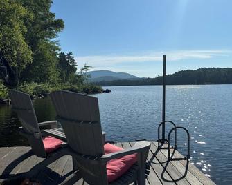 Classic Dryland Adk Boathouse On The Shore Of Long Lake - Long Lake - Patio