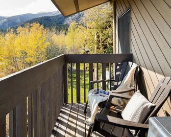 Outpost: Sleeping Indian E10 - Hot Tub Access! - Teton Village - Balcón