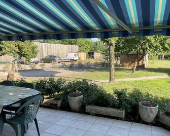 Gîte en Sologne - Selles-Saint-Denis - Patio