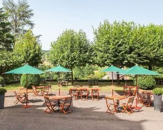 Chateau de Castel Novel - Varetz - Патіо