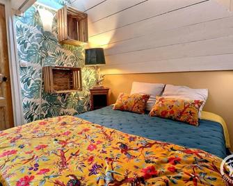 Les bois de combourg - Combourg - Chambre