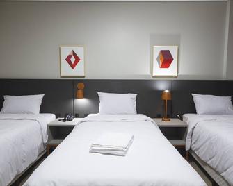 Hotel Darolt Criciúma - Criciúma - Camera da letto