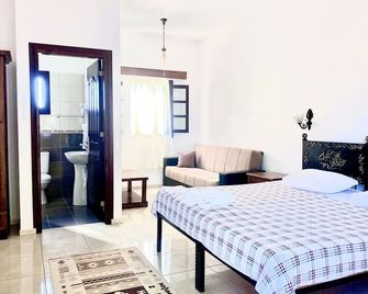 Villa Lembos Hotel - Rizokárpaso - Bedroom