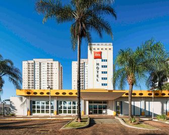 ibis Sao Carlos - São Carlos - Edificio