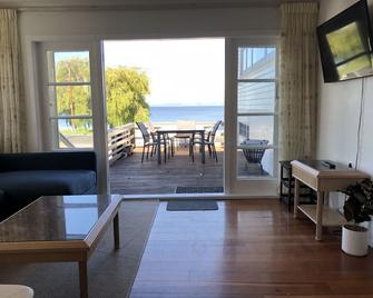 Troutbeck Lodge - Rotorua - Living room