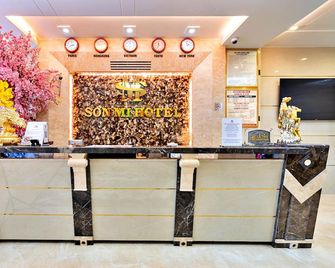 S79 Son Mi 839 Le Hong Phong Street - Ho Chi Minh City - Front desk