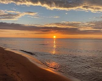 Private beach and nature preserve on Lake Superior and Mineral River. - Ontonagon - Playa