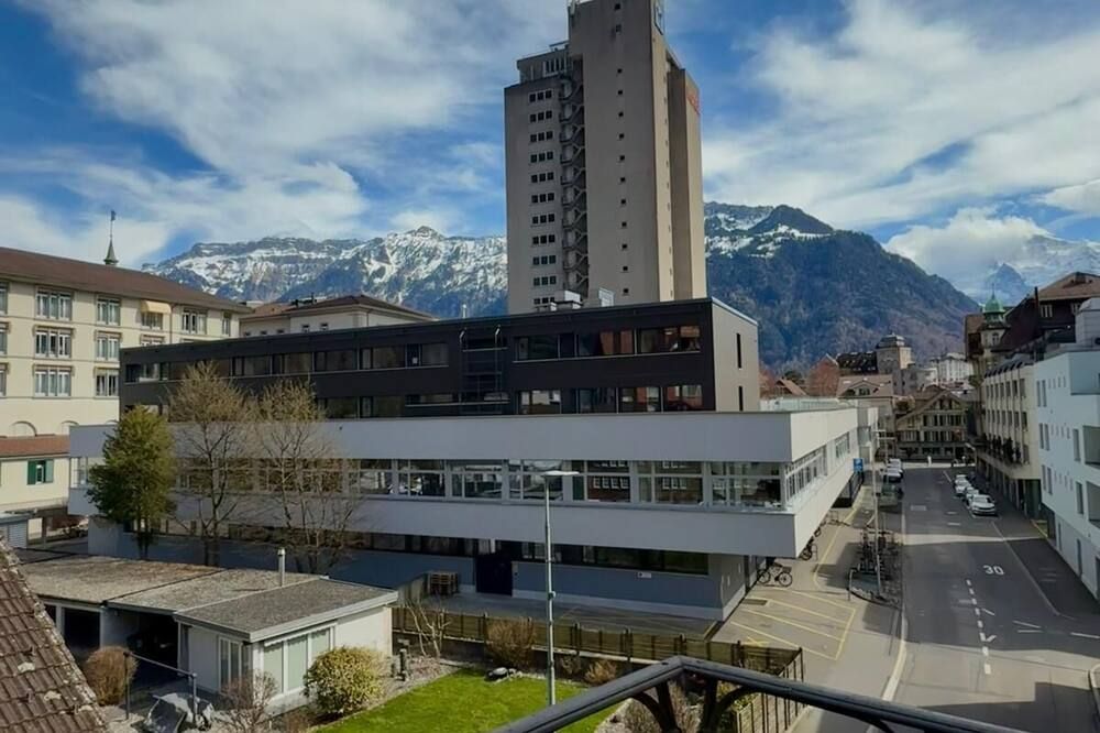 هوتل هاردر مينيرفا - إنترلاكين - مبنى