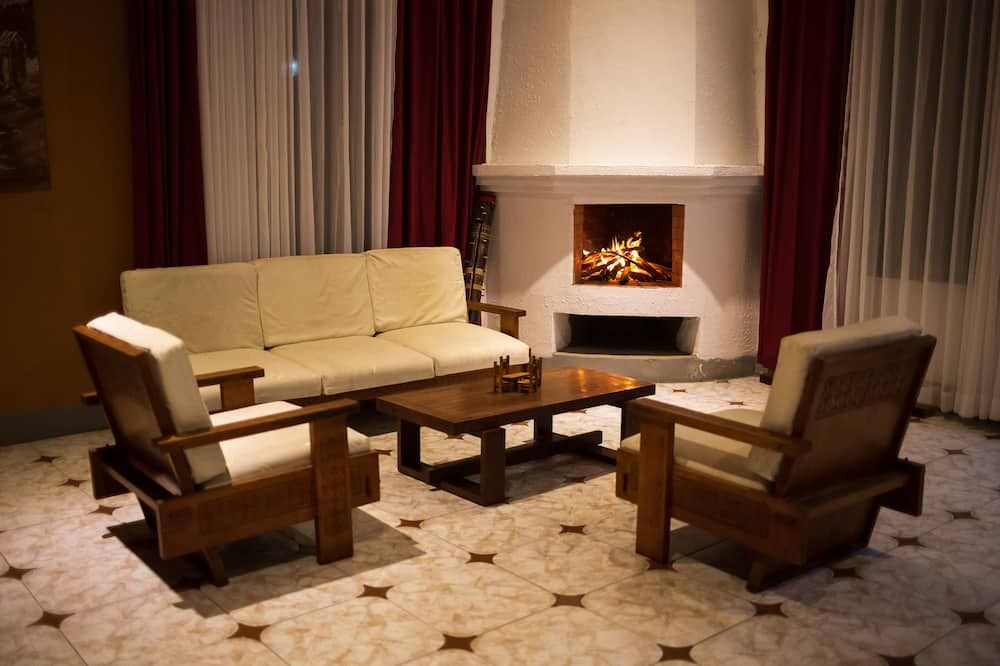 Andasibe Lemurs Lodge - Andasibe - Sala de estar