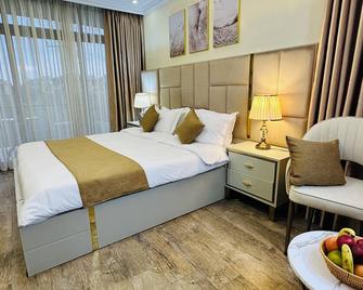 Ur home away from home - Addis Ababa - Bedroom