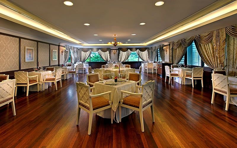 رويال تشولان دامانسارا - كوالا لمبور - مطعم