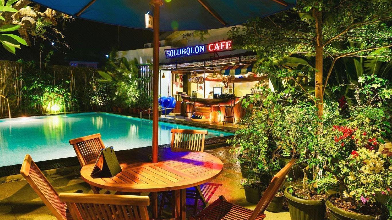 Atsari Hotel Parapat