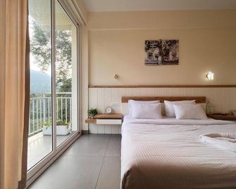 Mountain Serenity - Vythiri - Bedroom